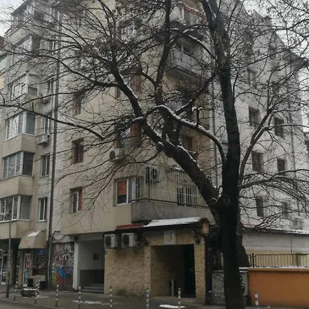 Colorful 2bd Next To Serdika Center By Flat Mаnager Sofia