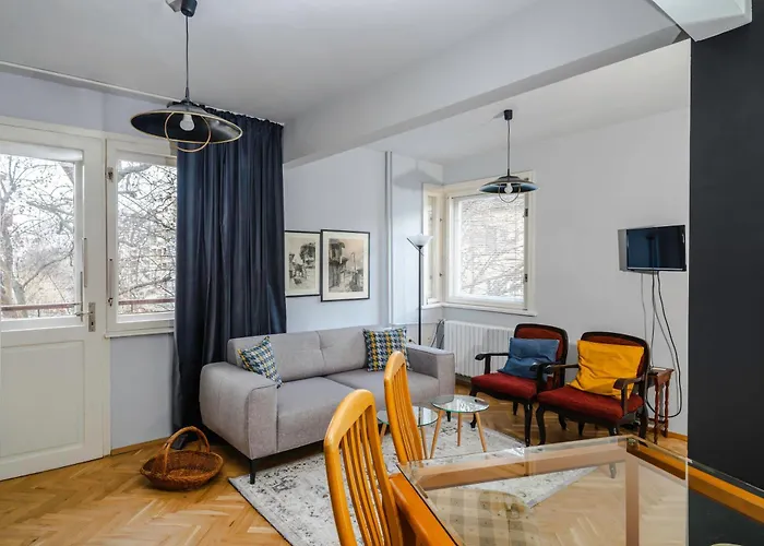 Colorful 2bd Next To Serdika Center By Flat Mаnager Lejlighed