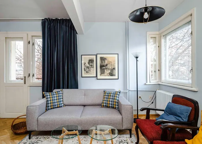 Colorful 2bd Next To Serdika Center By Flat Mаnager * ソフィア