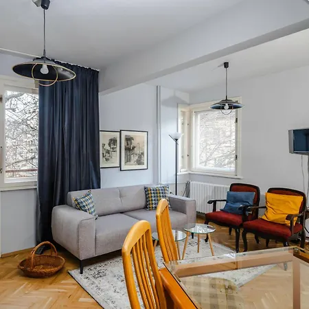 Colorful 2bd Next To Serdika Center By Flat Mаnager شقة